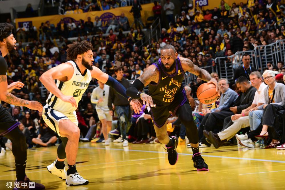 与艺术化表 与艺术化表