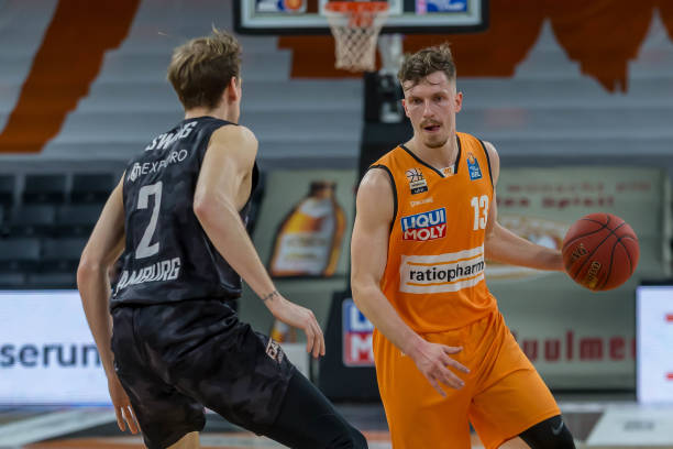 转会至更成 转会至更成